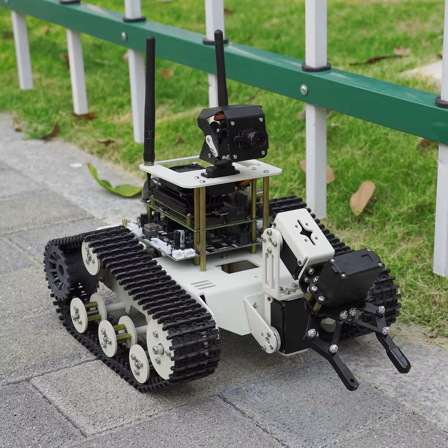 Transbot SE ROS Robot AI Vision Tank Car with 2DOF Camera PTZ Can Moveit Simulation for Jetson NANO B01 and Raspberrypi5